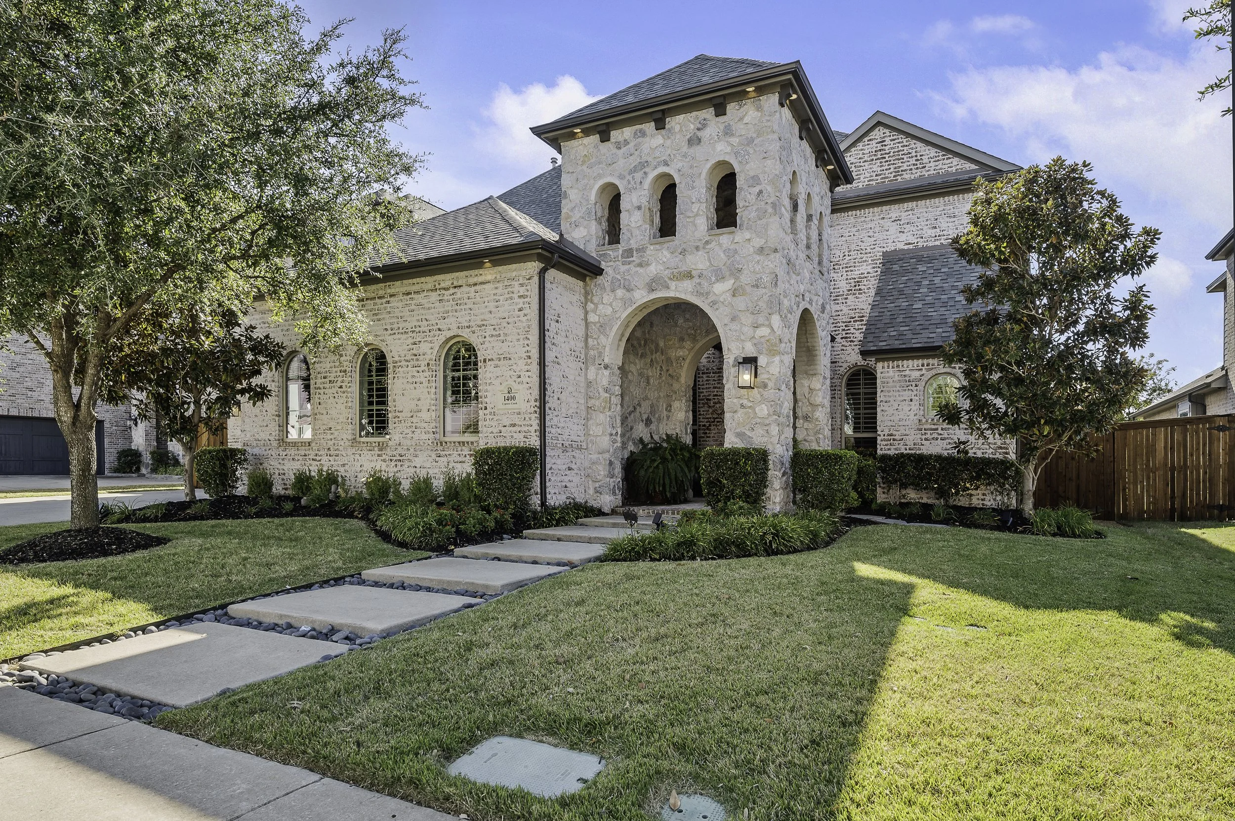 1400CypressCreekWay-1.jpg