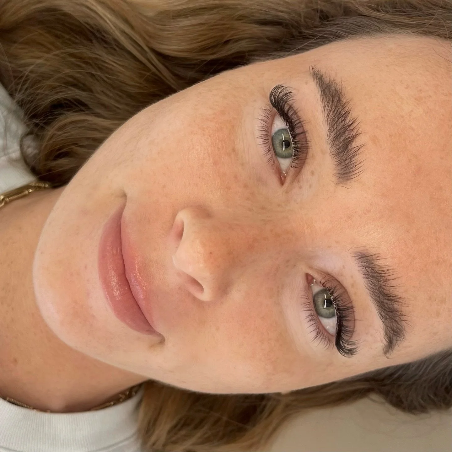 soft &amp; dreamy hybrid set ☁️☁️☁️

#lashes #classic #goldcoast #northernrivers #beauty