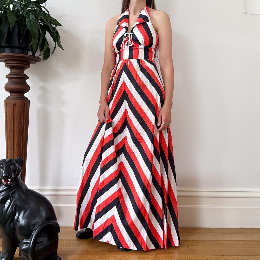https://i.etsystatic.com/10679633/r/il/1725dd/6804973305/il_fullxfull.6804973305_samz.jpg