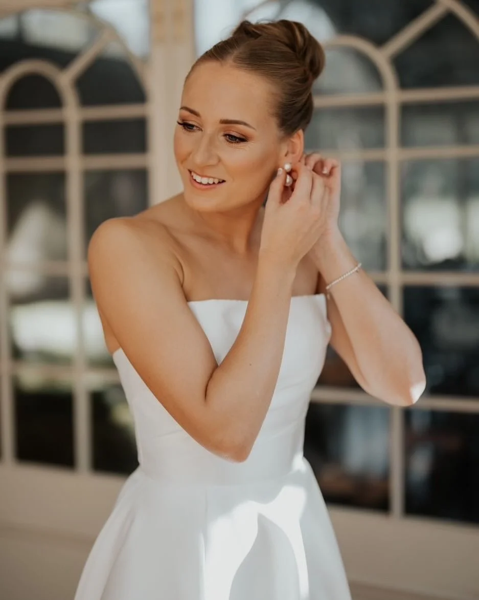 Kaylee you absolute dream girl ✨
Hair and tan @goldenstudios_bymoniquecadigan 
Makeup @chrystalobrienmua 
📷 @scphotographynz