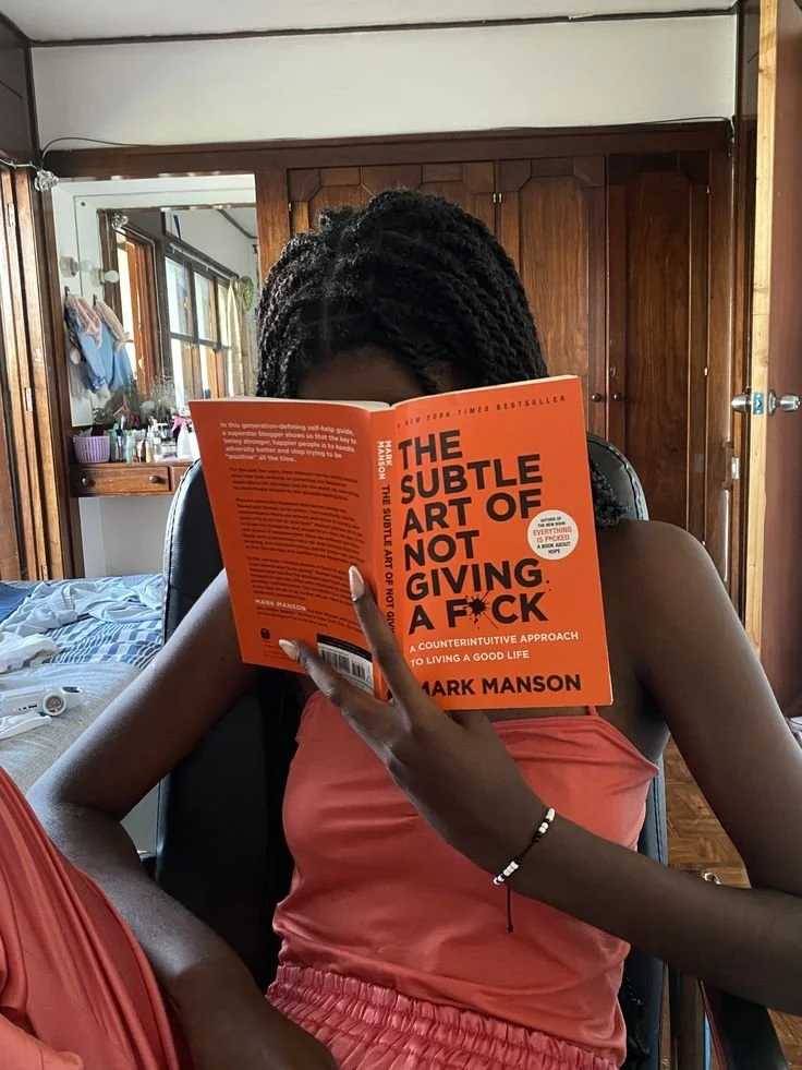 Stop Interrupting People and Start Giving Them a Reason to Stay