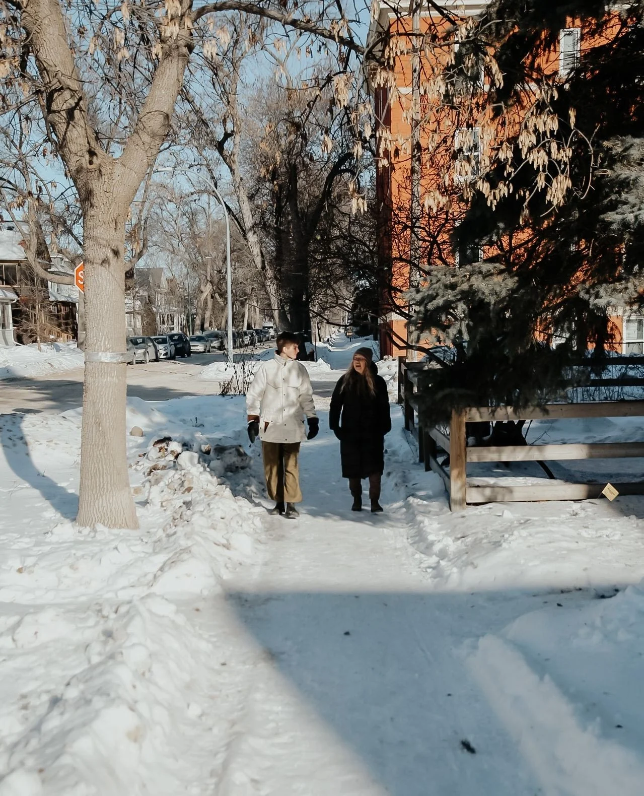 Therapy doesn't have to happen in an office. Walk &amp; Talk sessions bring your therapeutic awareness outside &mdash; where movement, fresh air, and nature work alongside the conversation. Because sometimes, all it takes is a change of scenery to sh