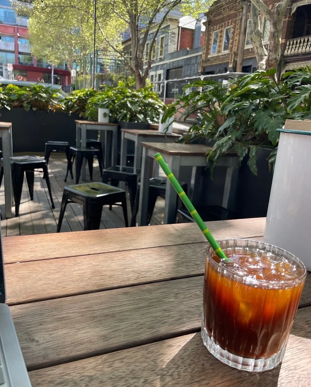🌱 Springtime Office Upgrade 🌞
⠀⠀⠀⠀⠀⠀⠀⠀⠀
This is why we love flexible work at Bramble and Briar. It&rsquo;s spring so get those laptops outside! 
⠀⠀⠀⠀⠀⠀⠀⠀⠀
Working outside brings fresh air, sunshine, and a big boost of creativity.
⠀⠀⠀⠀⠀⠀⠀⠀⠀
🌸Fresh 