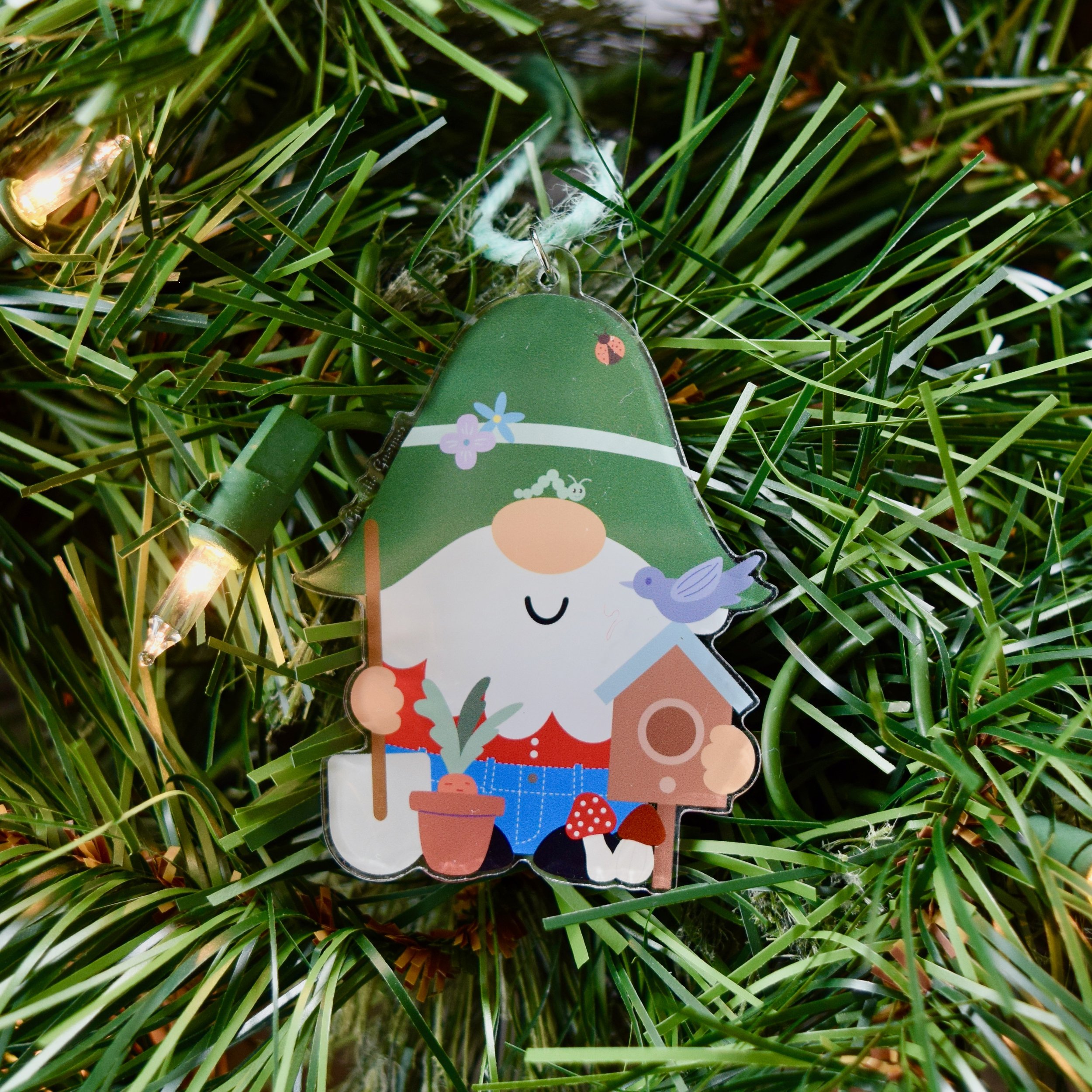 birdhouse ornament tree.jpeg