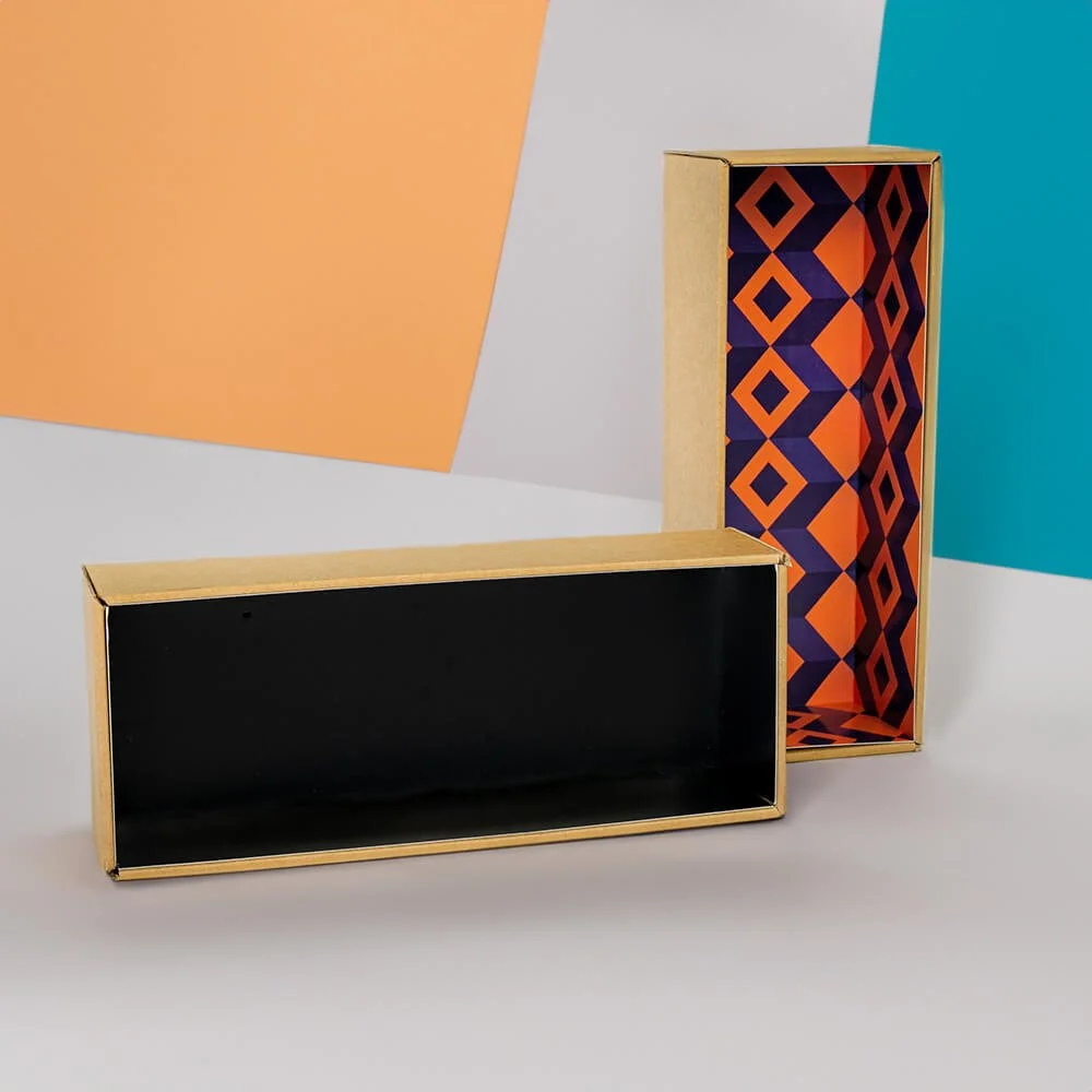 Box-with-Colourful-Interior-Nam-Packaging.jpg