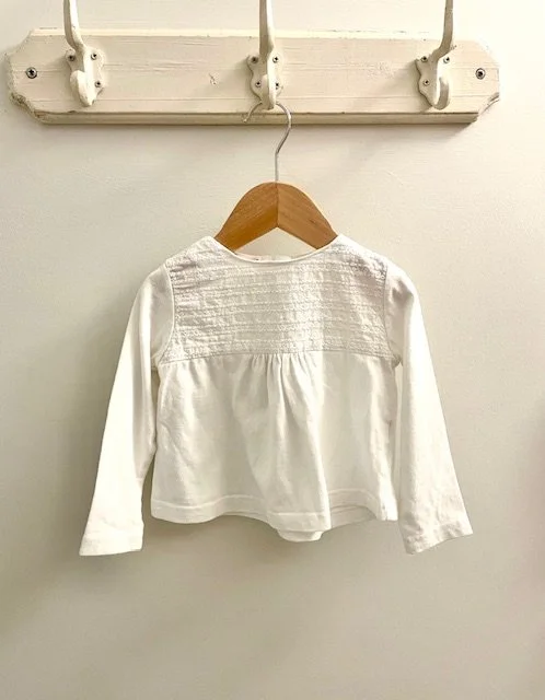 Gocco white baby blouse, size 6-9 months