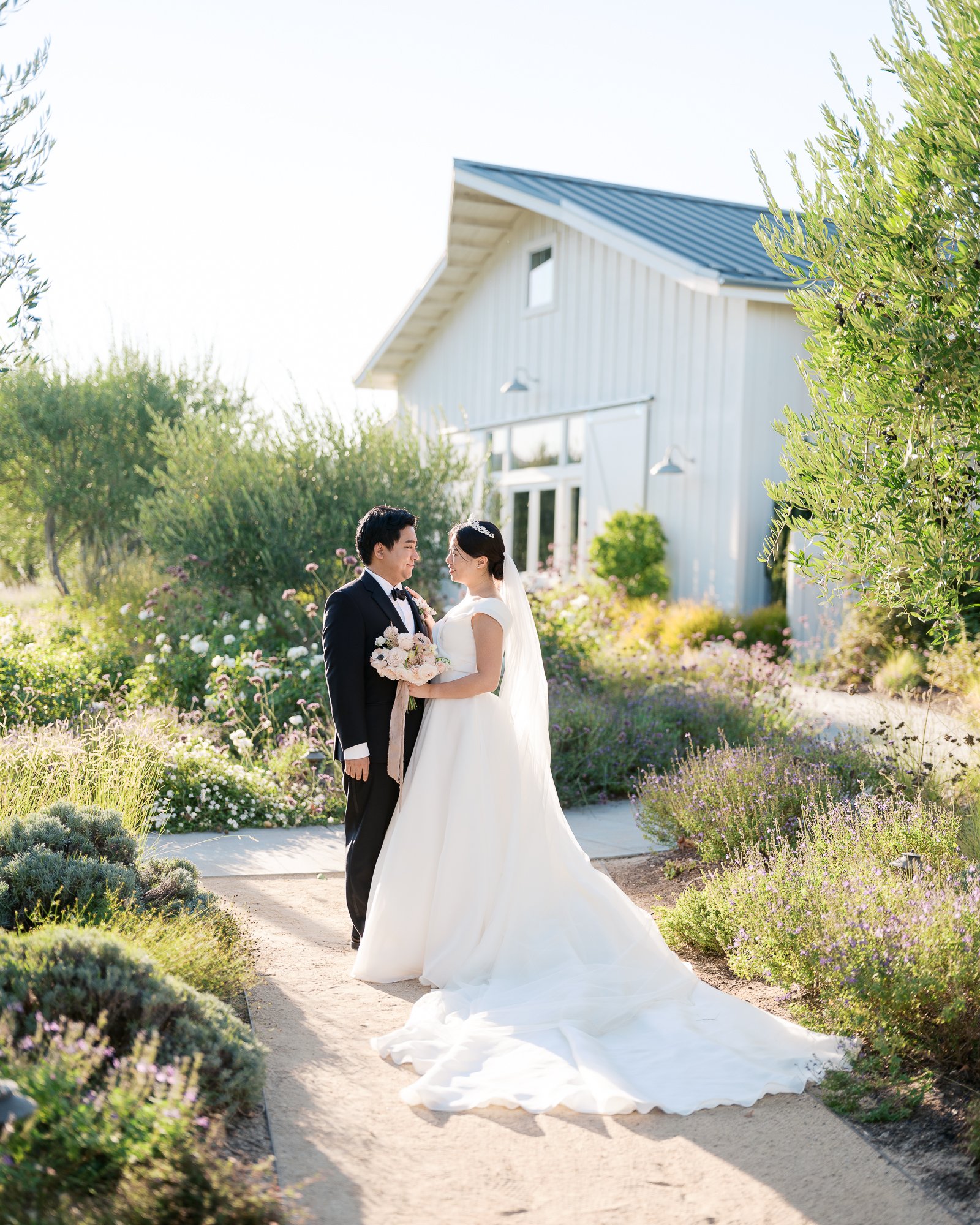 Sarah & Justin’s Sonoma Winery Wedding