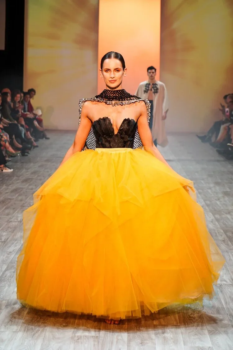 SarahJaneLousieStringer_Runway_Resene_2019PhotoComp-09013.webp
