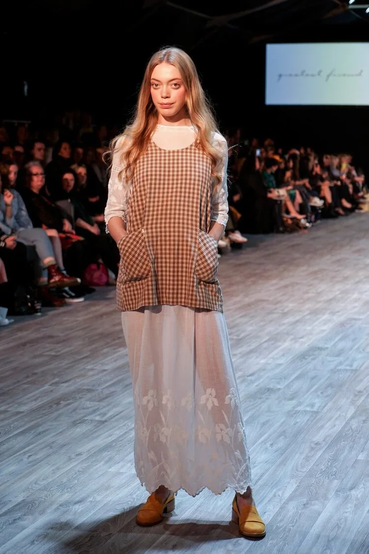 SarahJaneLousieStringer_Runway_Herriot_2019PhotoComp7-2.webp