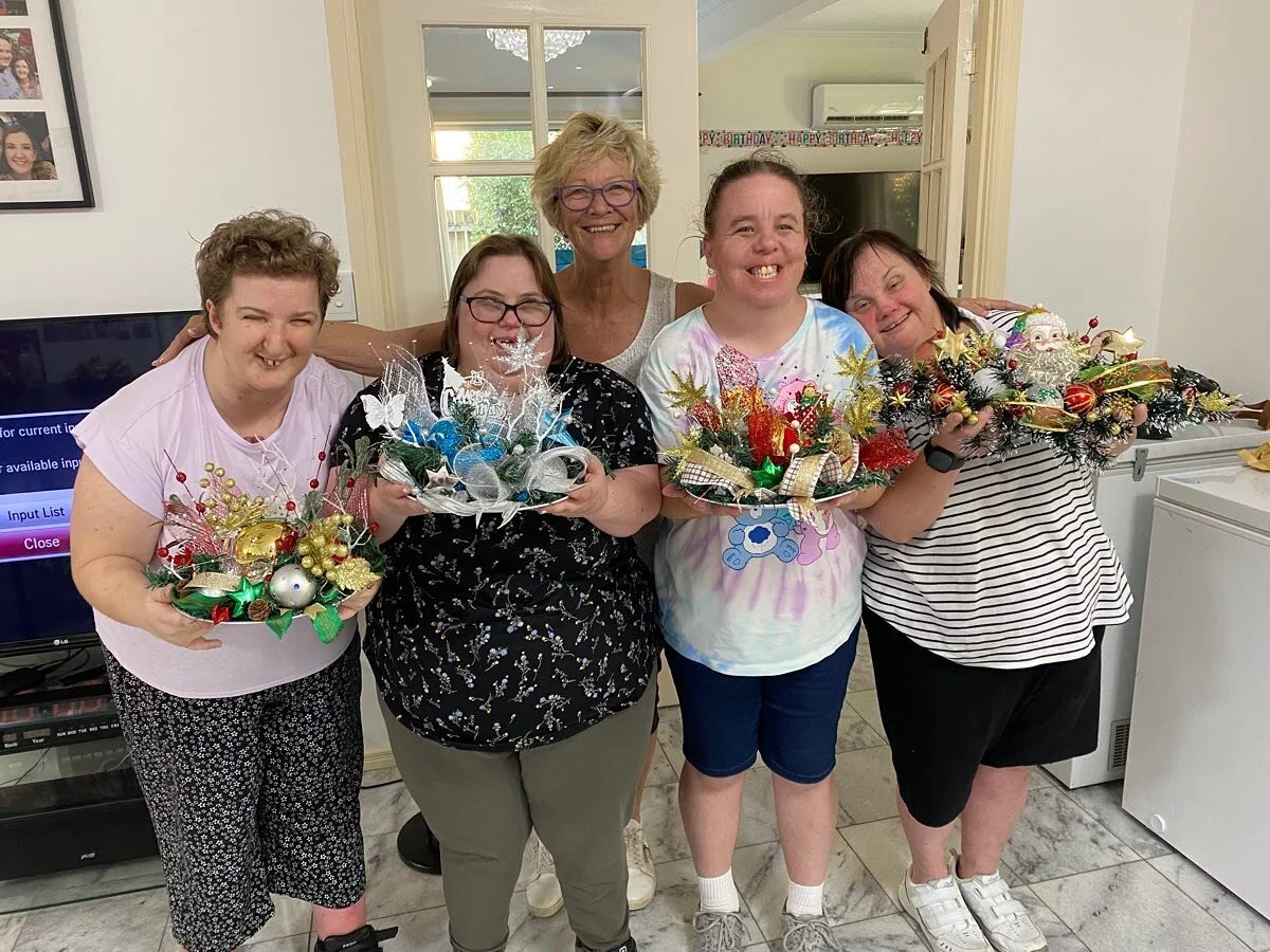 Thanks Beth for showing us how to make these lovely Christmas decorations.