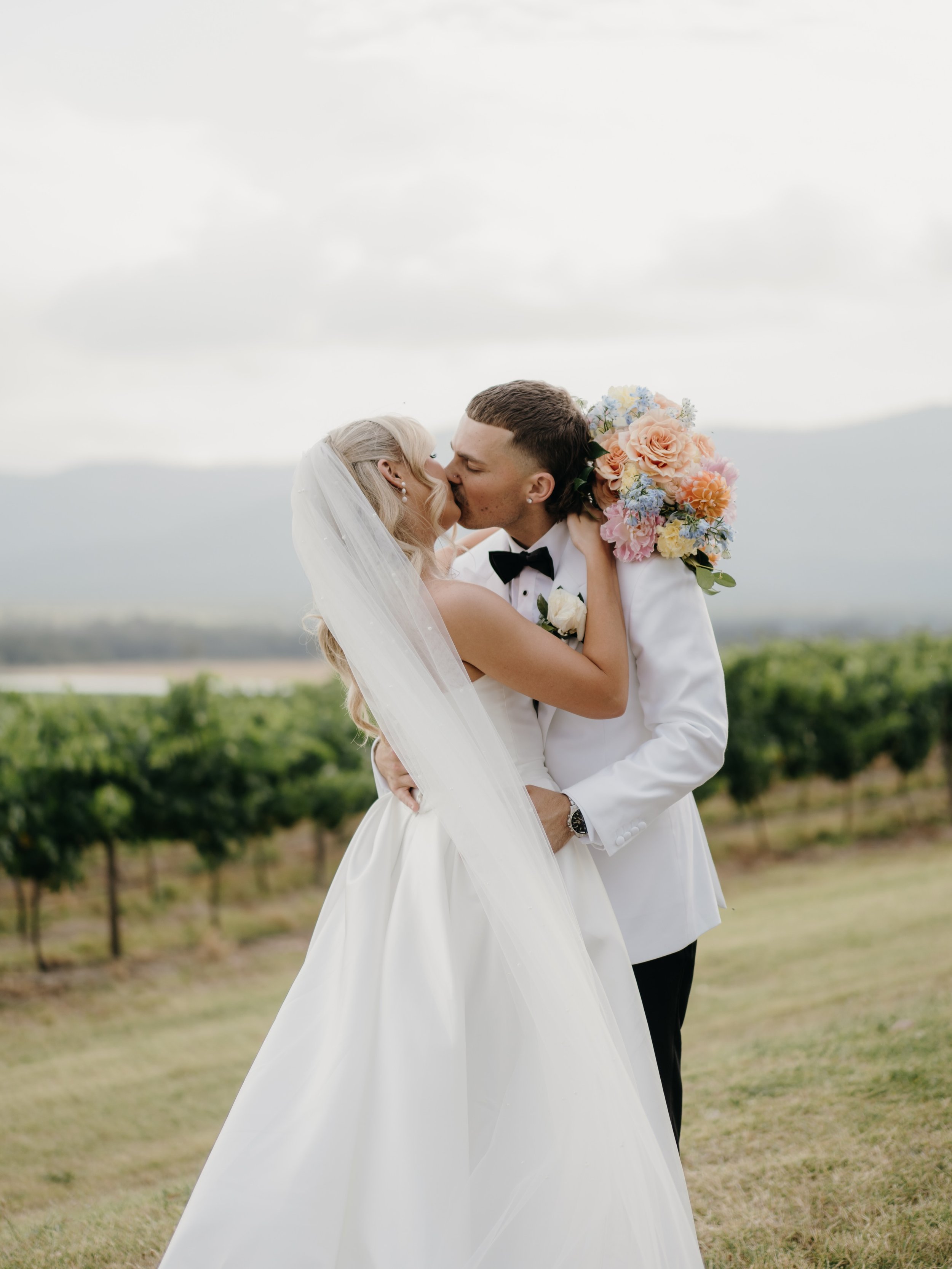 The best wedding photos are never about perfect poses. They are about movement, connection and the moments that naturally unfold when you&rsquo;re fully present with the person you love.

From walking hand in hand through the vineyards to those quiet