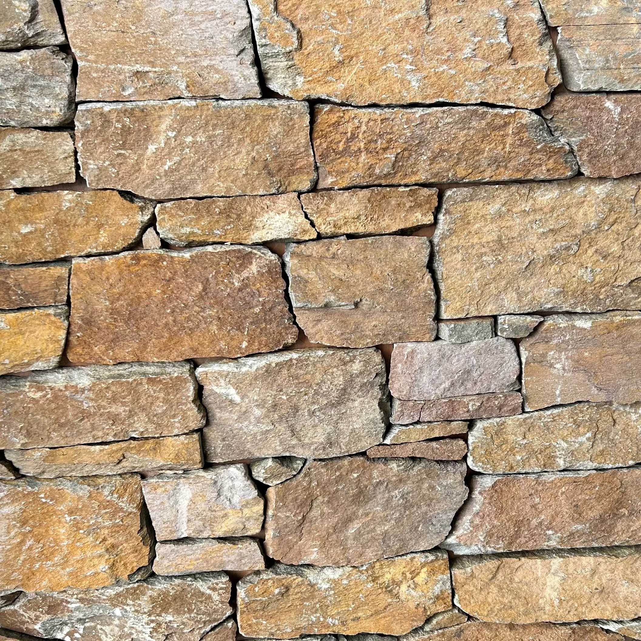 Trentham Loose Random