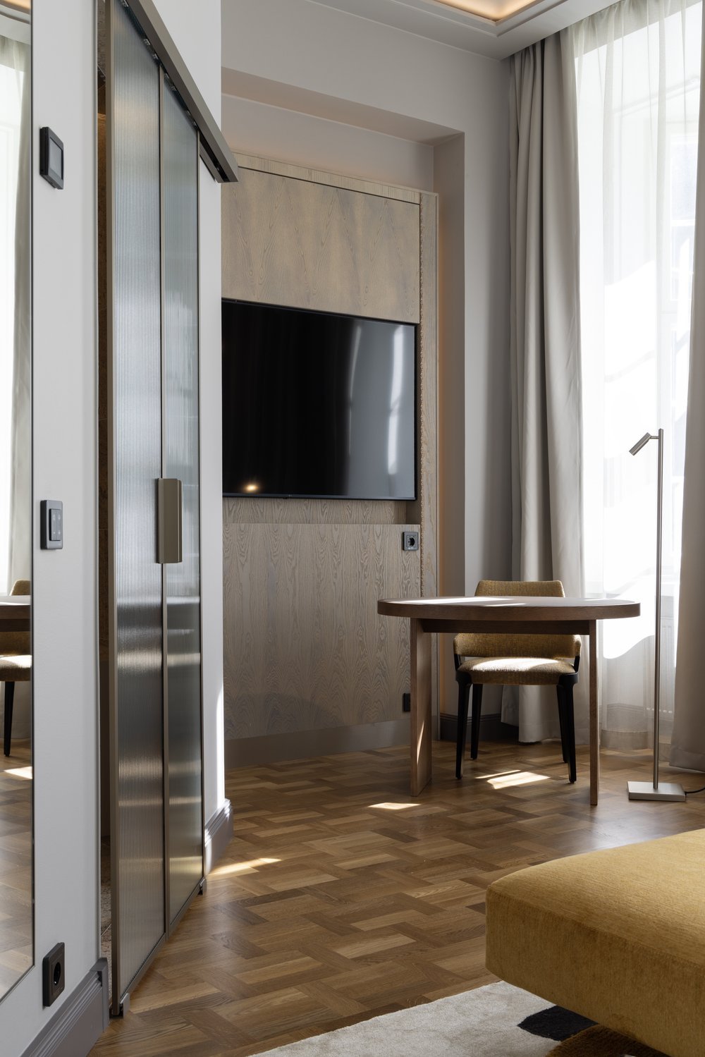 Hansa table by Carola Rytsölä, part of the Fleming Collection, designed for Hotel Grand Hansa, combining Finnish elegance and functionality in a modern design.