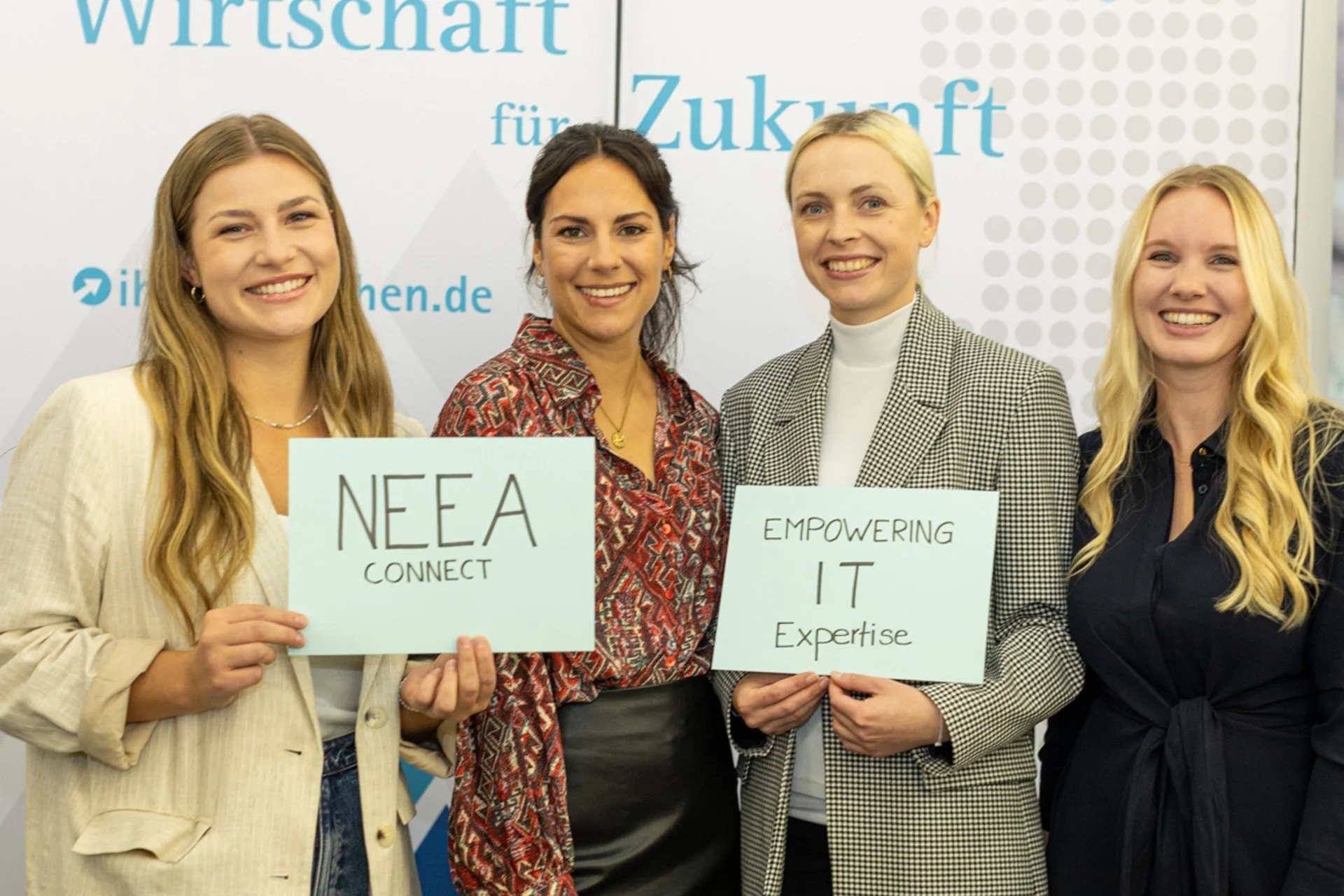 NEEA Connect IT Personalbeschaffung.jpeg