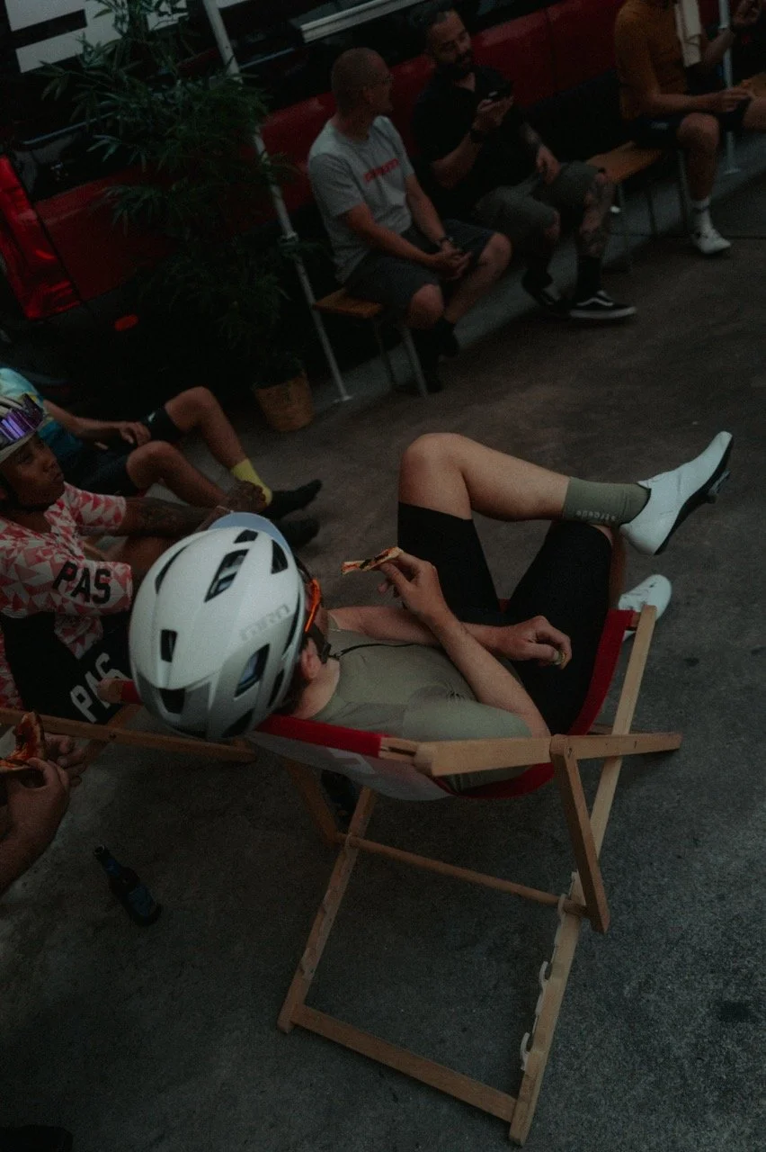 Groß (DDT KÖLN_By @paulinjnz00152).jpeg