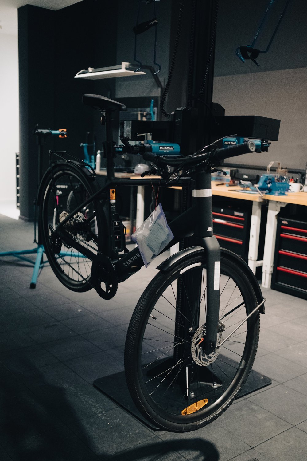 RAD SHOP BERLIN — RAD RACE