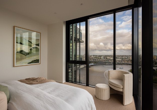 443 Queen St 2 bedroom bed view.jpg