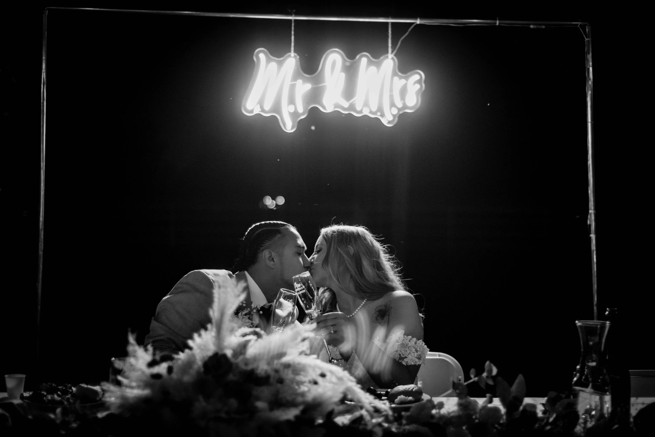 wedding reception kiss