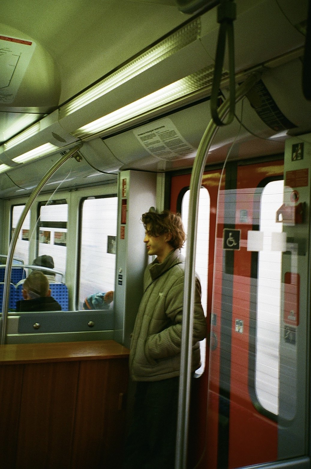 Kommode in der Bahn