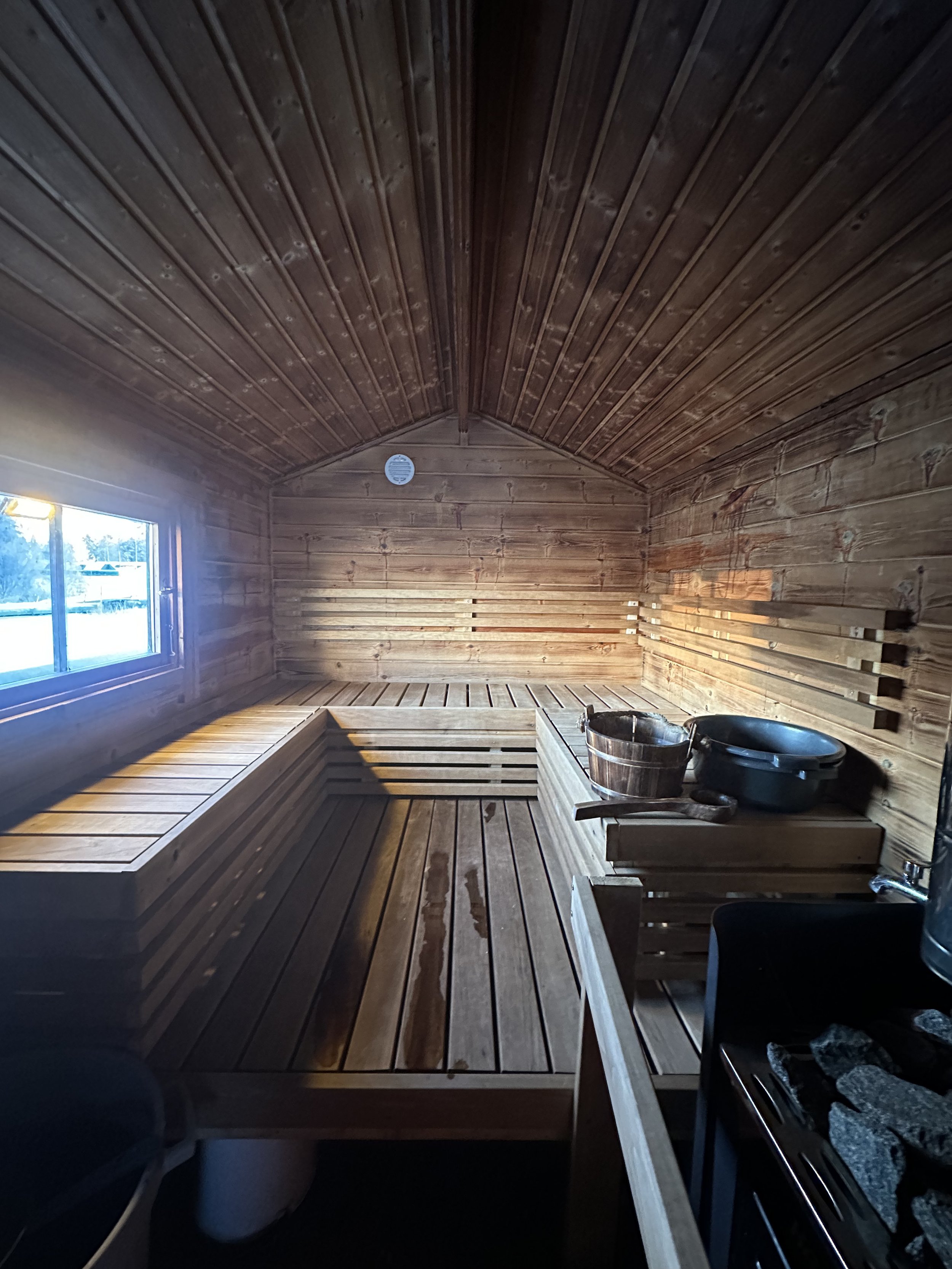  Finnish Sauna and Artic Swim in Apukka Resort Rovaniemi Lapland 