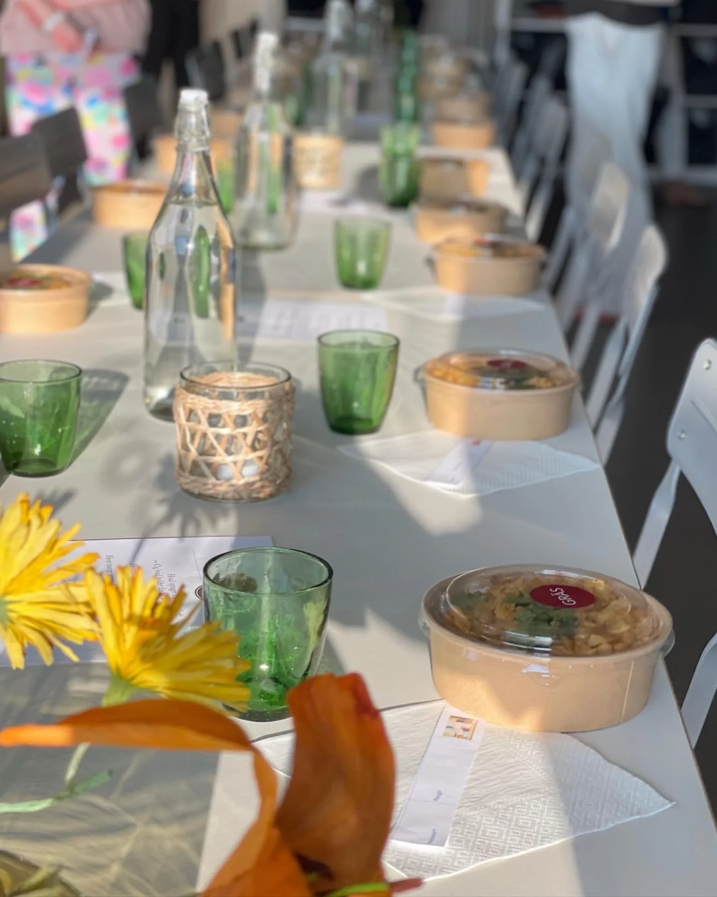 F&AElig;LLESSPISNING TORSDAG DEN 23. APRIL

Som en del af Folkebev&aelig;gelsen mod Ensomheds indsatser, har vi igen besluttet at slutte os til &ldquo;Danmark spiser sammen uge&rdquo; i uge 17. Det er en bev&aelig;gelse, der hylder f&aelig;llesskabet