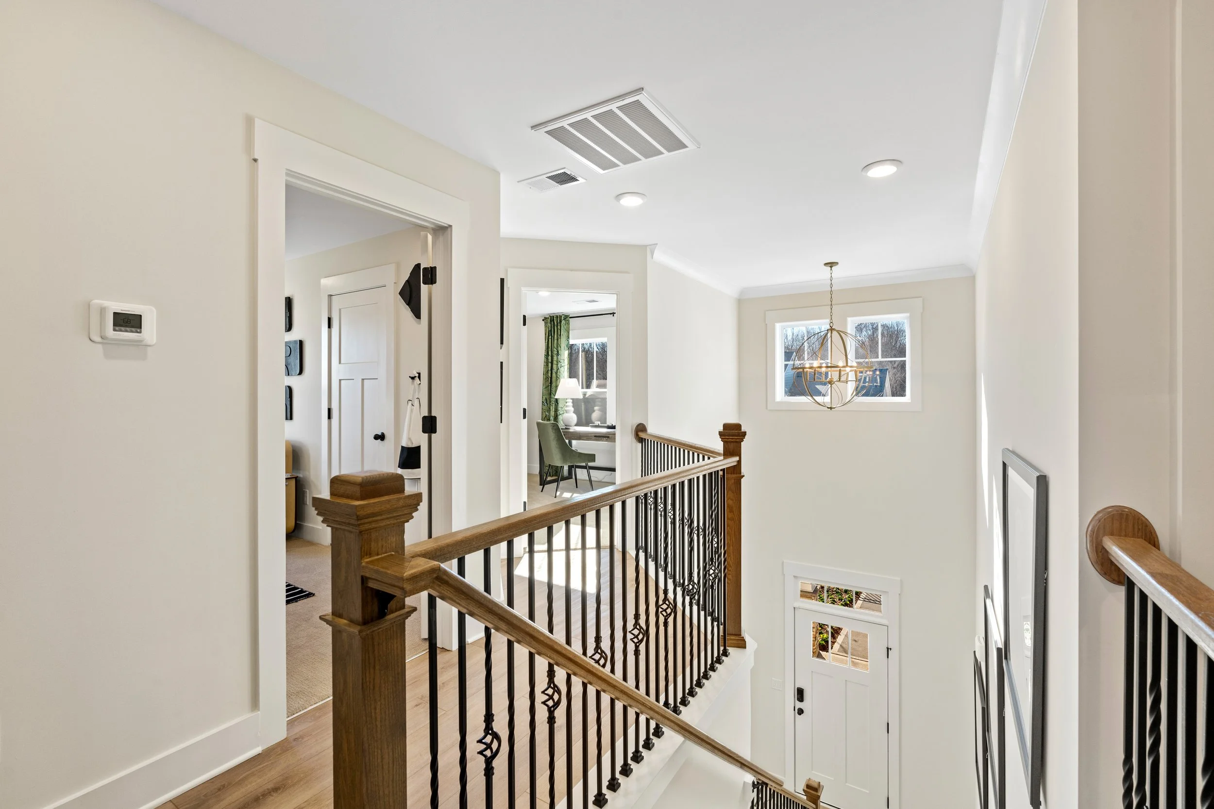 Lot 240 - Model-32.jpg