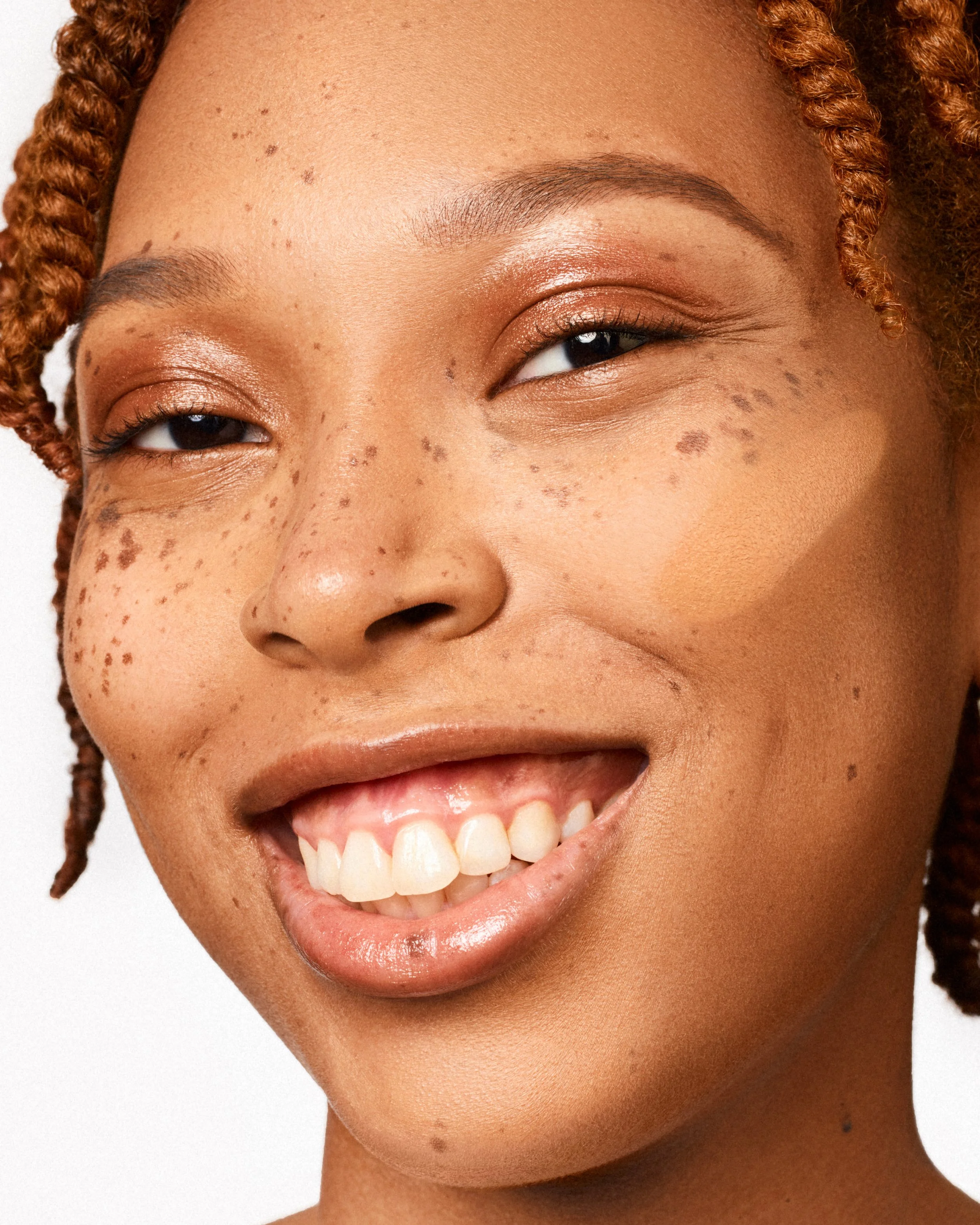 DB 2021 TEAR SHEETS - AMIRA4.jpg