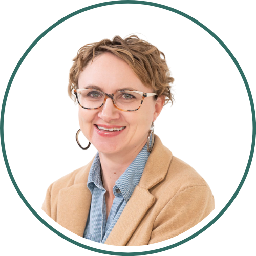 Ashley Strukel is a professional organizer in Jamestown, North Dakota, who helps people be the boss of their stuff.