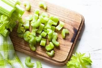 chopped celery pic.jpg