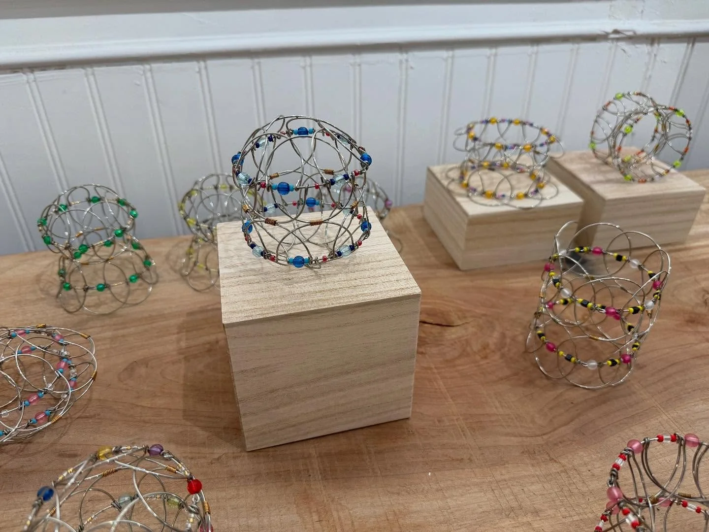 Anonymous*
Indian Decorative Ball
Steel wire, copper wire, and beads
Approx 4 inches each
Hands and Minds in Celebration: A Staff Exhibition
Featuring works by Ayano @ayanayanon, Jeff Gomez @jeff_gomez._, Mandy Henson @mandyhensonart, Hori, Bing Lu
