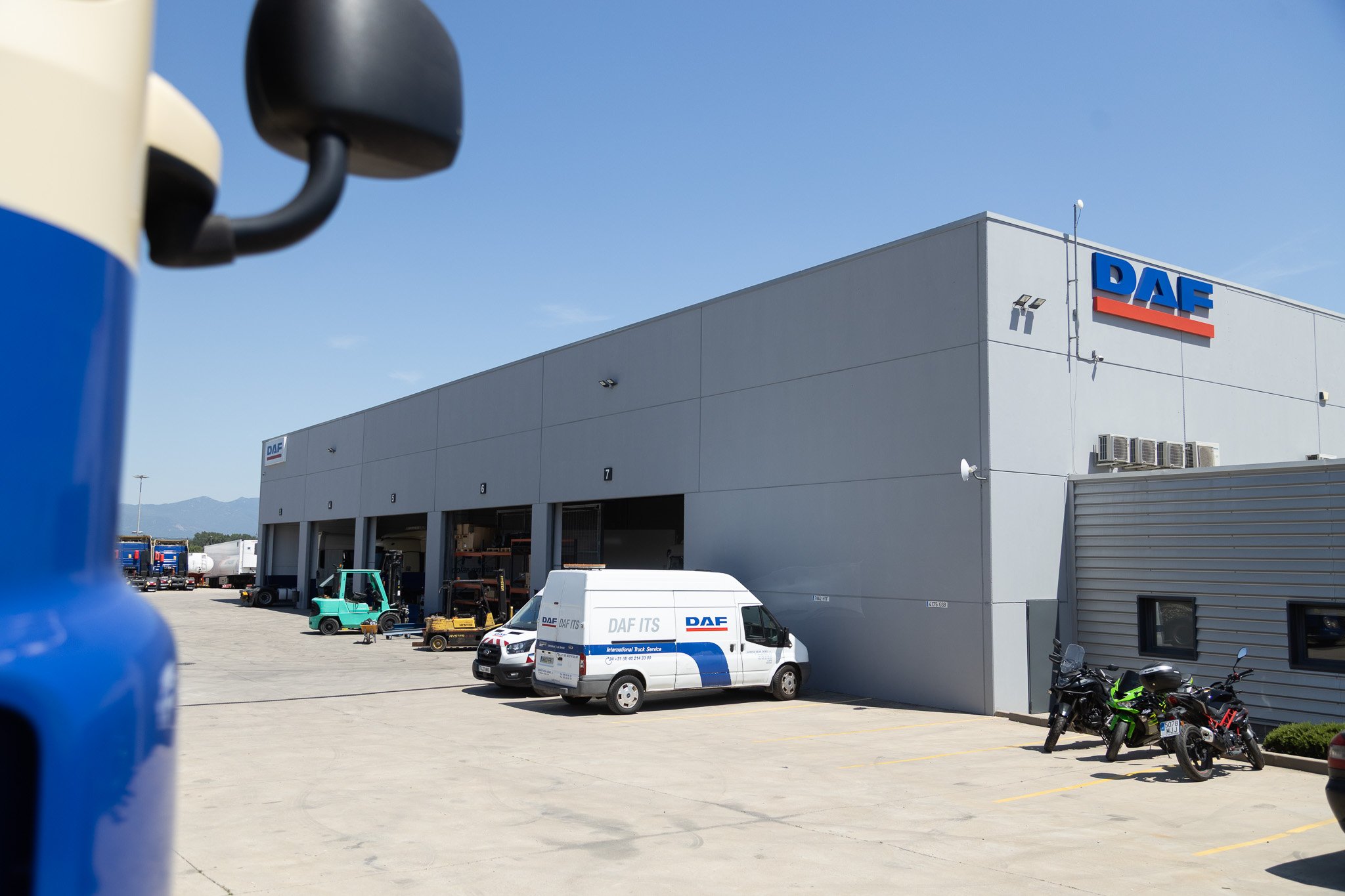 DXR_3759.jpg