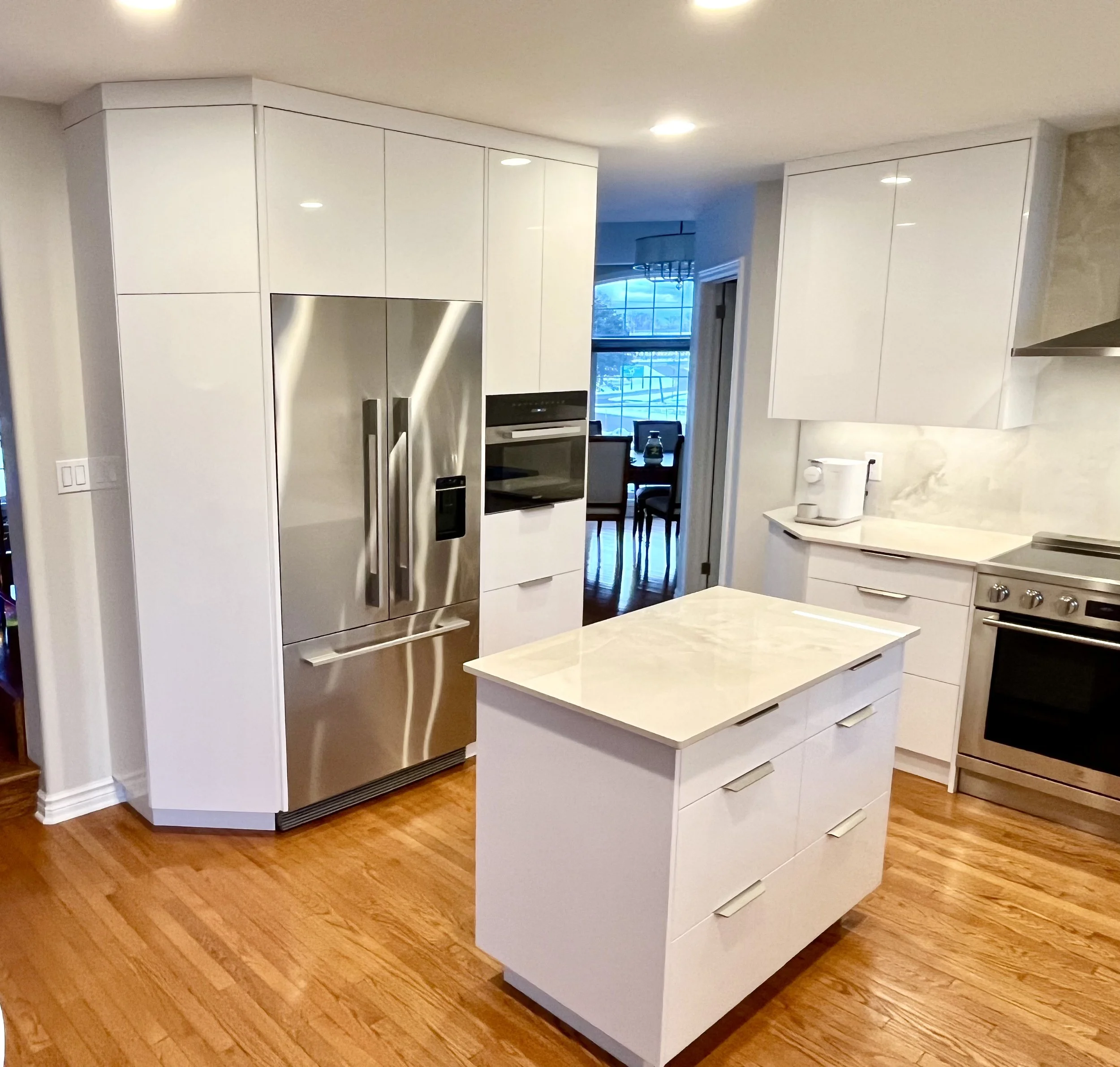 Custom Kitchen Cabinetry