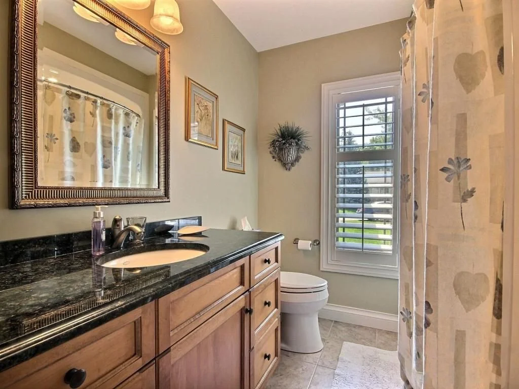 Custom Kitchen Cabinetry