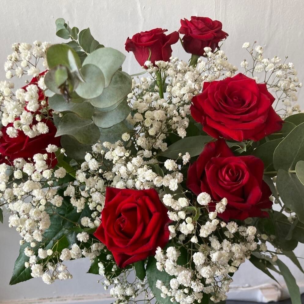 Un bouquet pour vous ou votre moiti&eacute; ? 

Ils sont disponibles en magasin🌹✨ #stvalentin #14fevrier #amour #love #amoureux