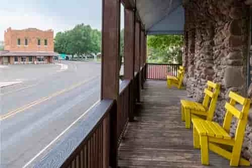 Casa Limpia (Located Across State Street)