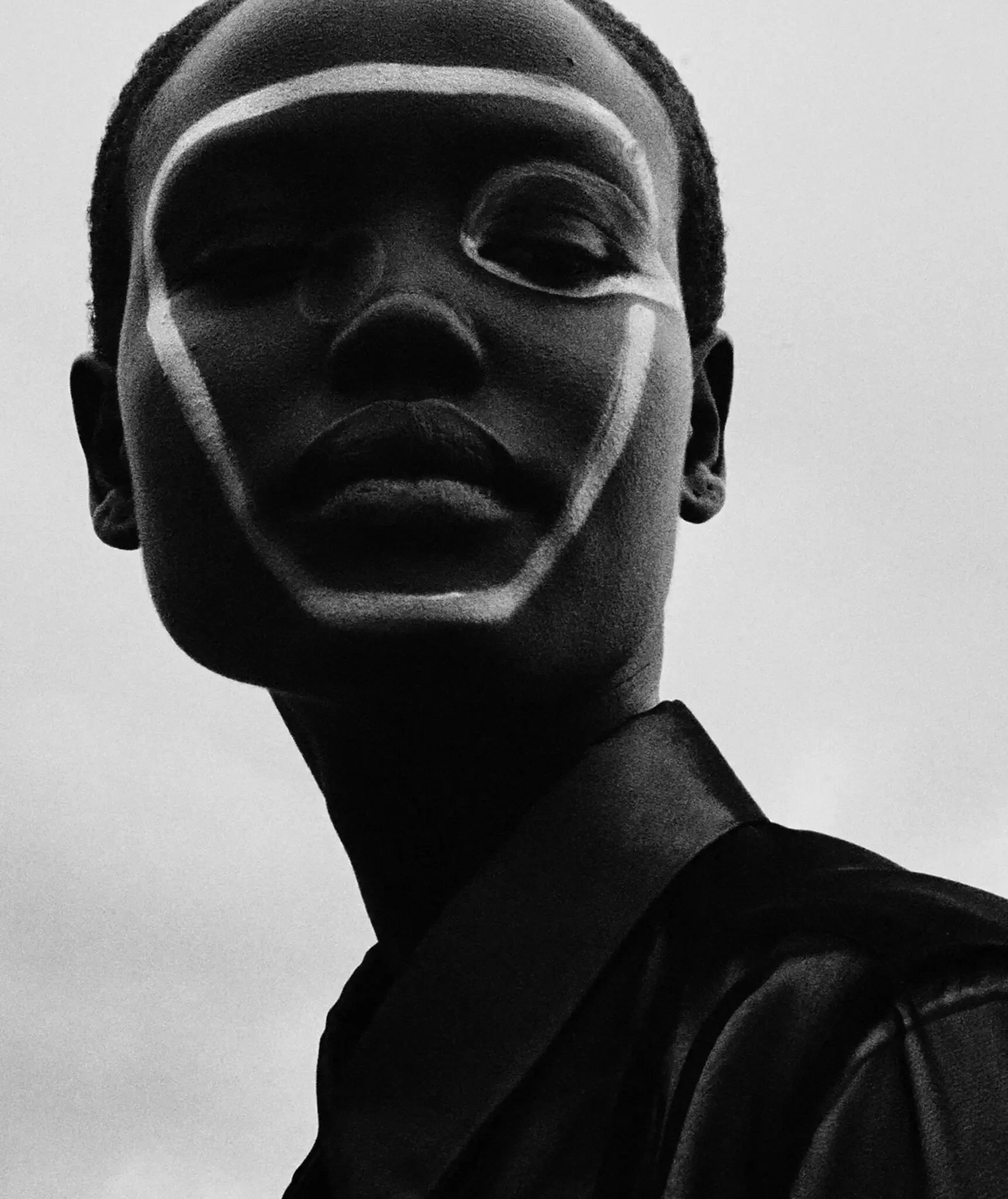 Model with dramatic make up wears Comme des Garçons for a photo shoot in Scotland for T: The  New York Times Style Magazine. Photograph by Jack Davison. Styled by Raphael Hirsch
Produced by Mini Title. Local Production and Locations provided by Ameli