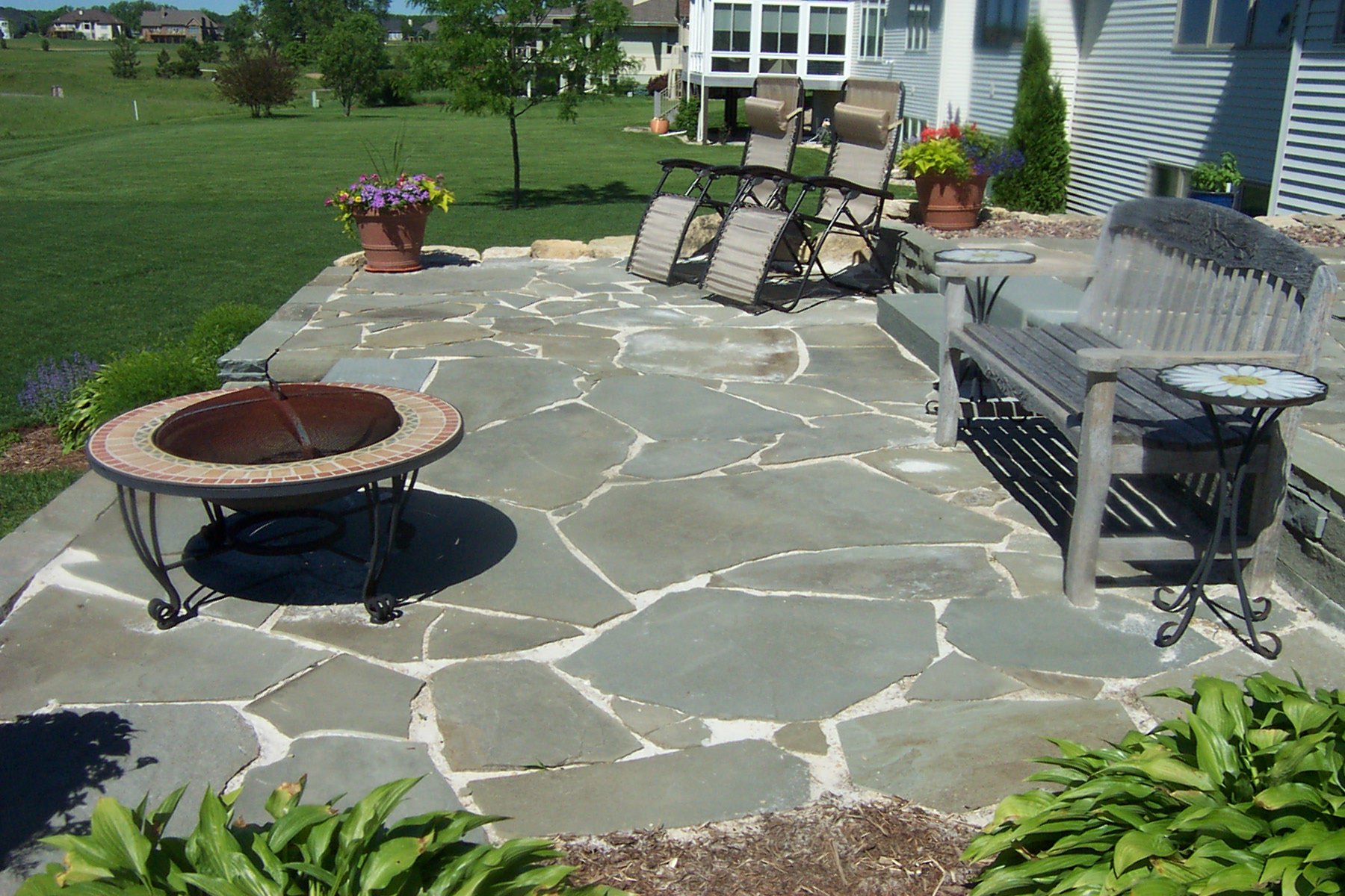 New York Bluestone Irregular Flagstone Patio