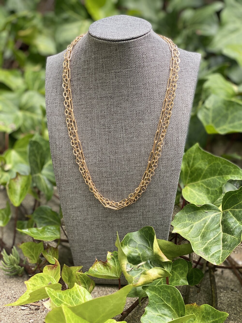 TRIPLE CHAIN