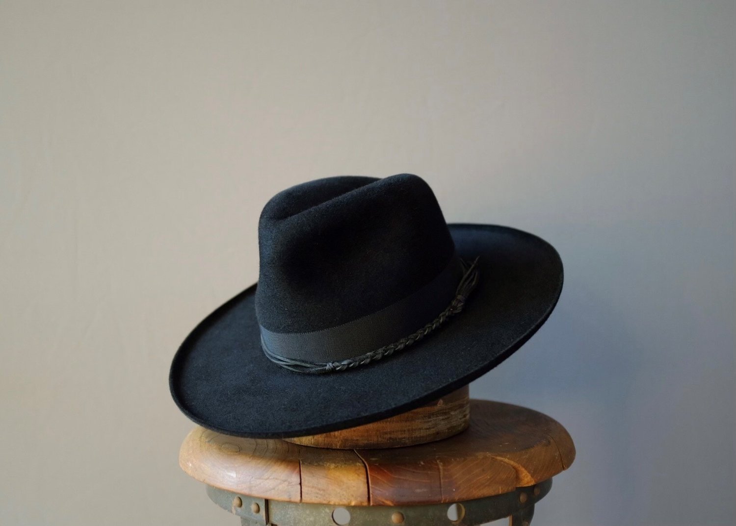 thehat2.jpg