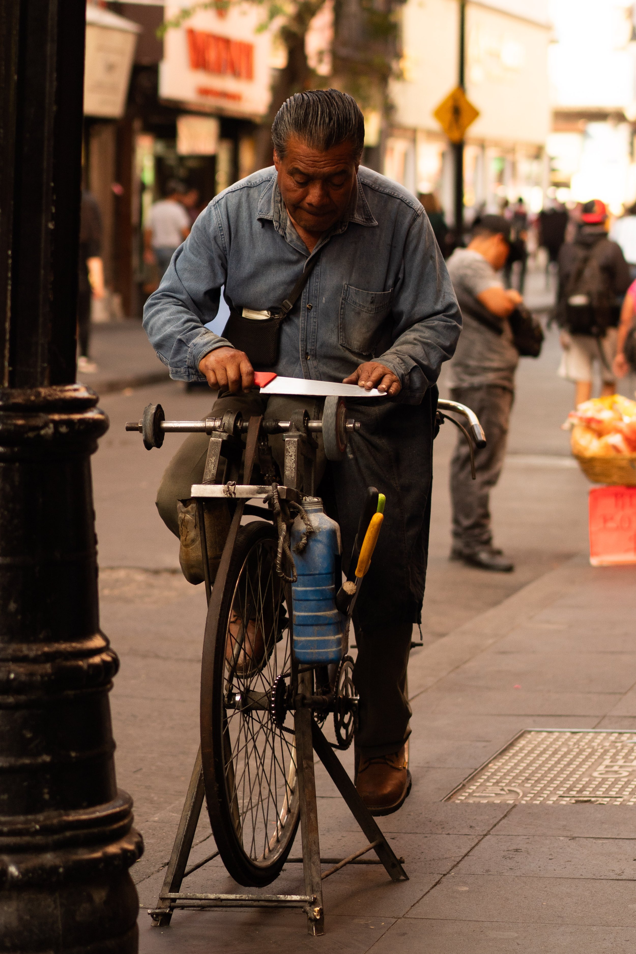 2023-11_CDMX_LosVendedores-10.jpg