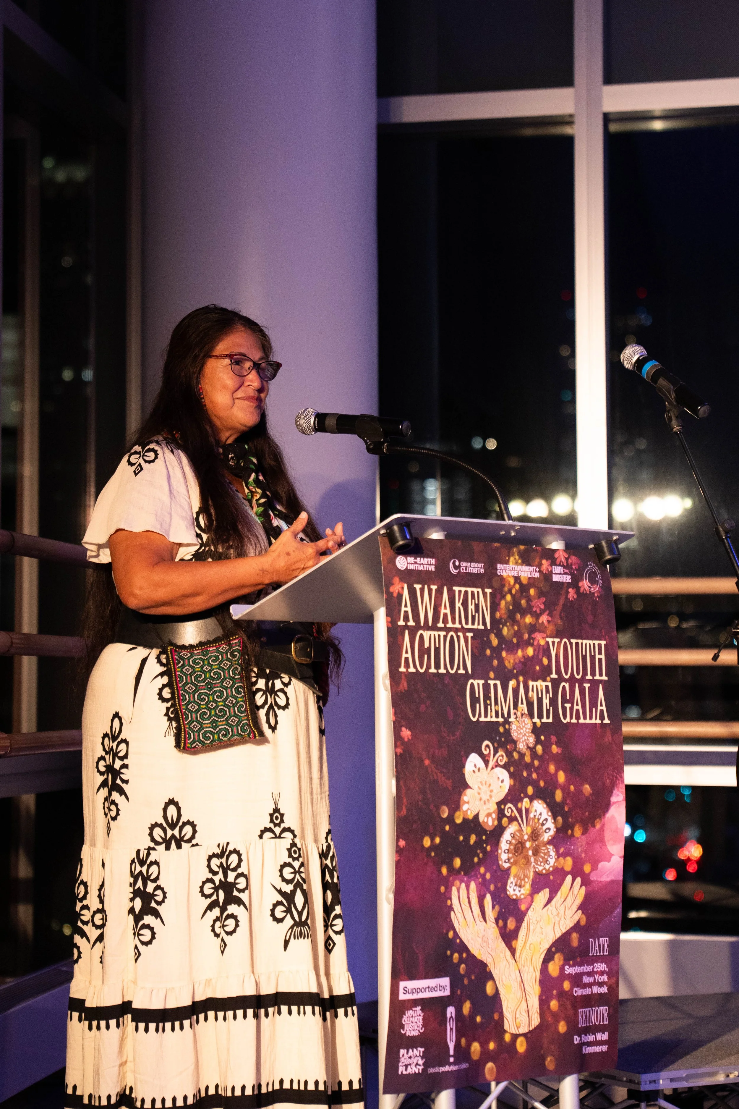 260925_AwakenActionYouthClimateGala-edits_@xjuliiale-18.jpg