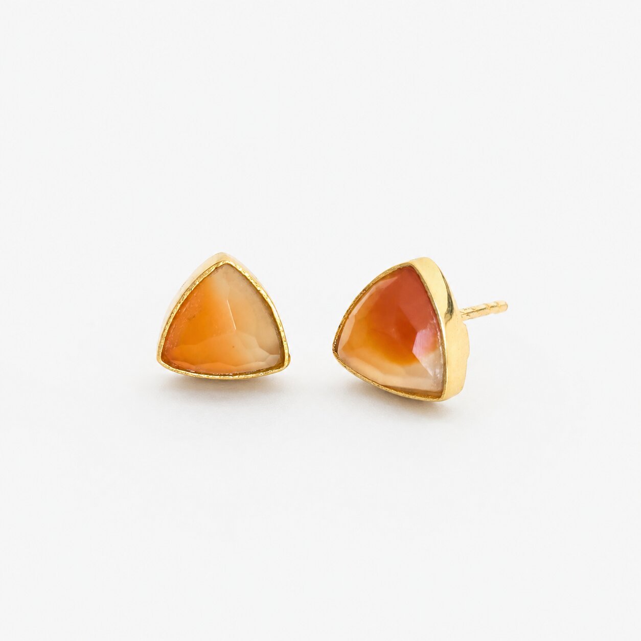 Freya – Geburtsstein Ohrringe August (Orangefarbener Sardonyx)