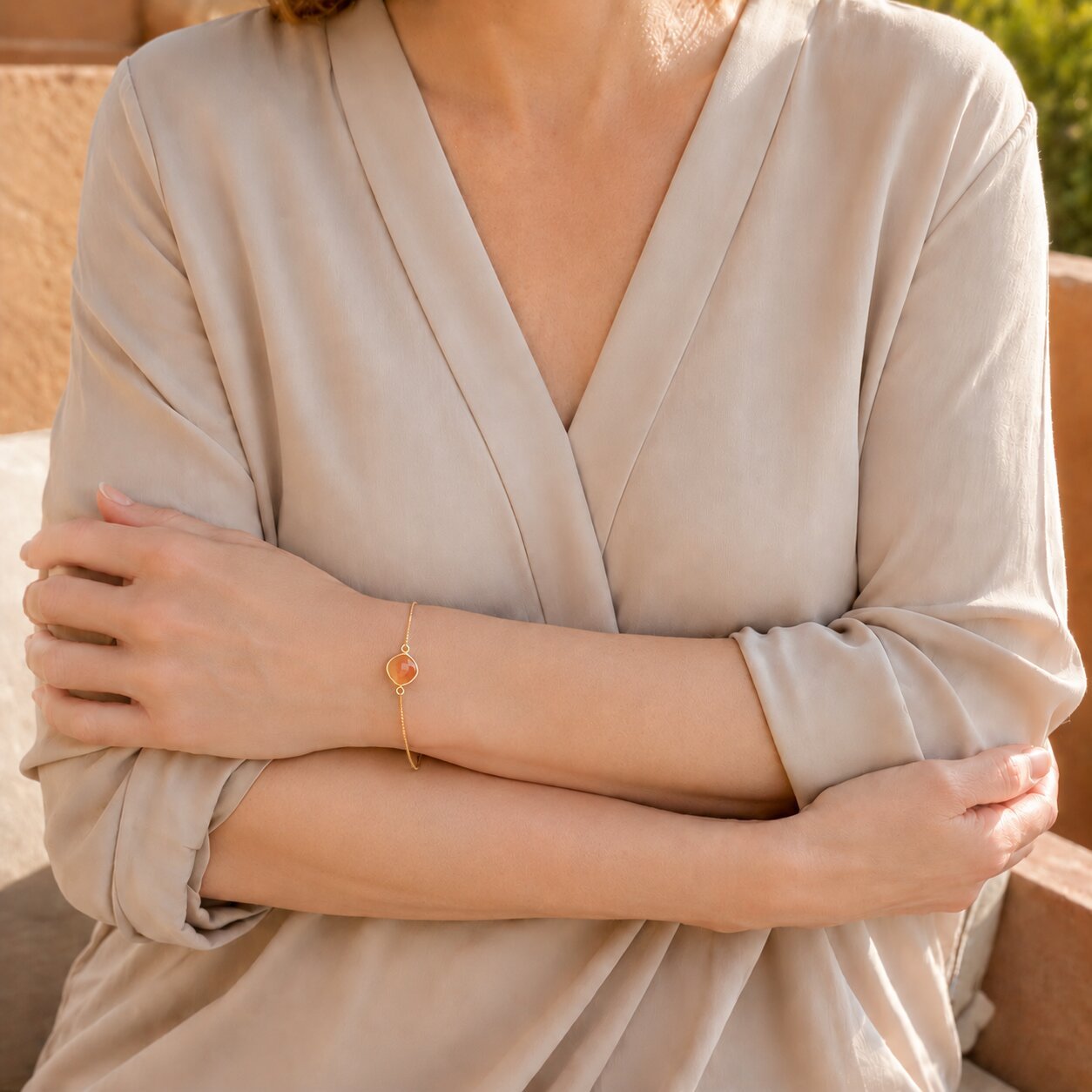 nelglow Armband August – Orangefarbener Sardonyx