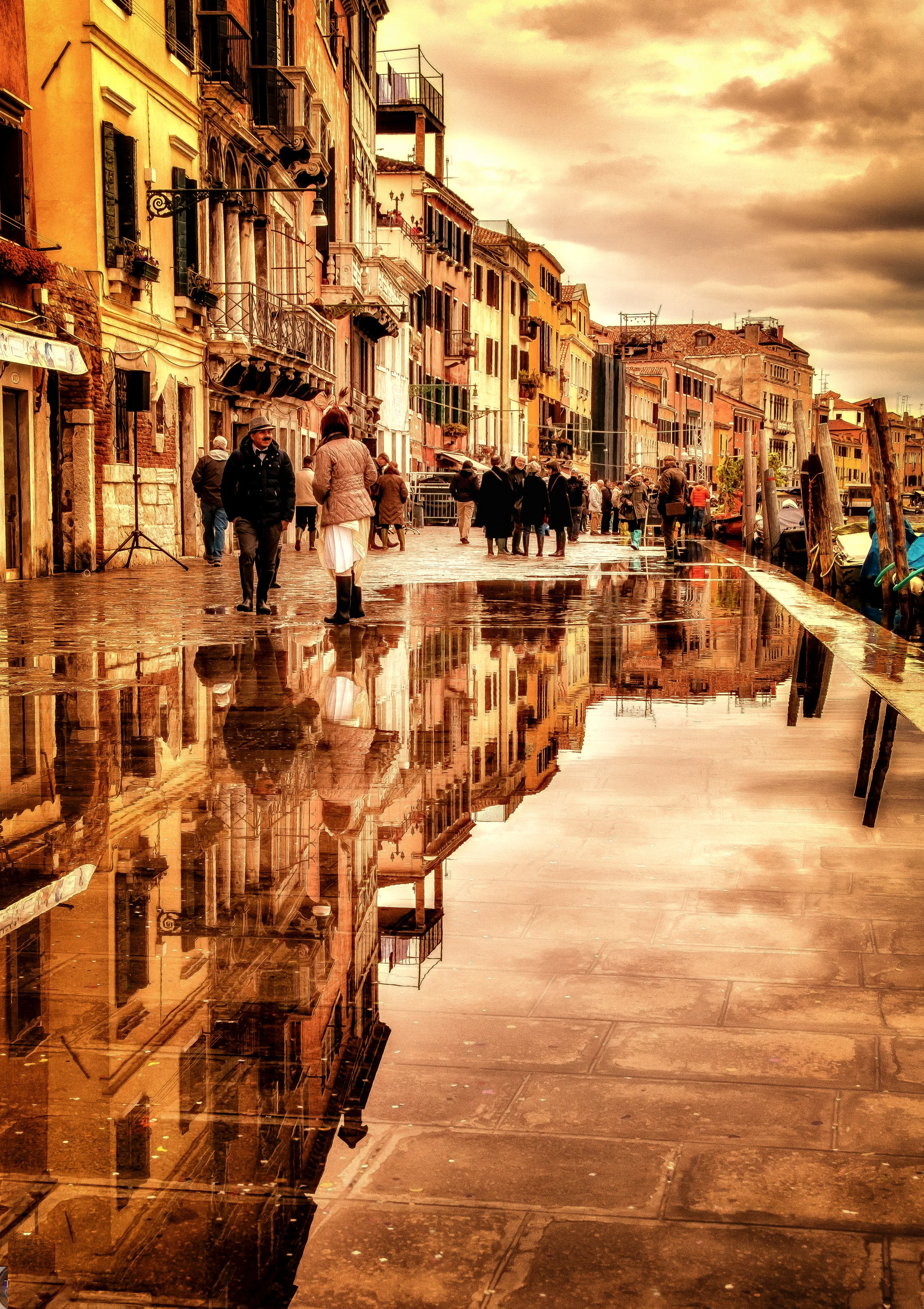 Scenic - Aqua Alta by Gabriela Gheorghiu.jpg