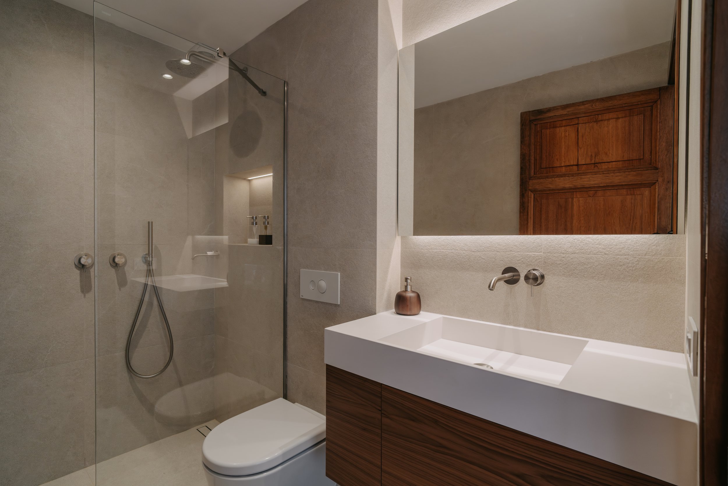Comprehensive refurbishment of RB bathrooms