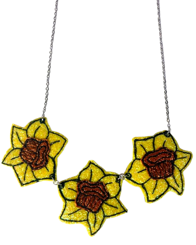 Trio daffodil necklace