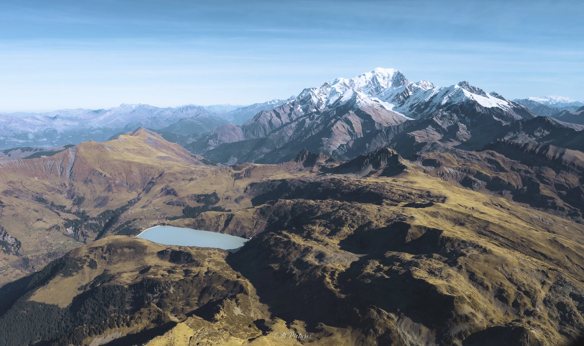 Entre alpages et neiges éternelles