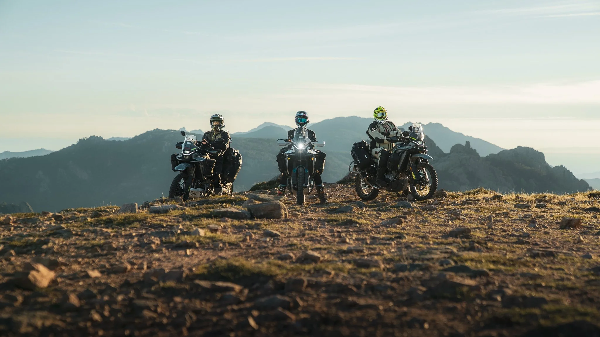 La Corse à travers les chemins