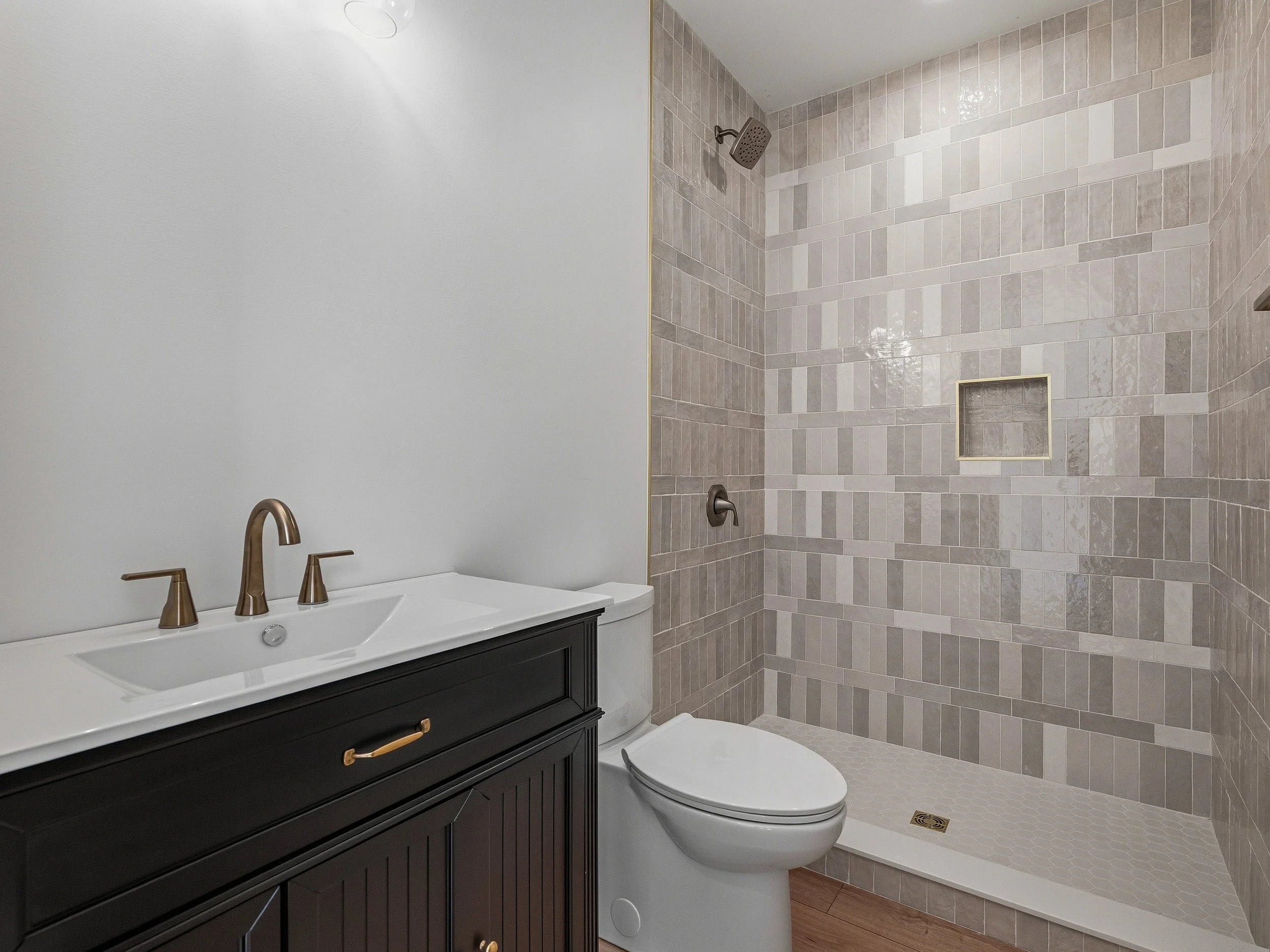 17-710 KENDAL DR - 19.jpg