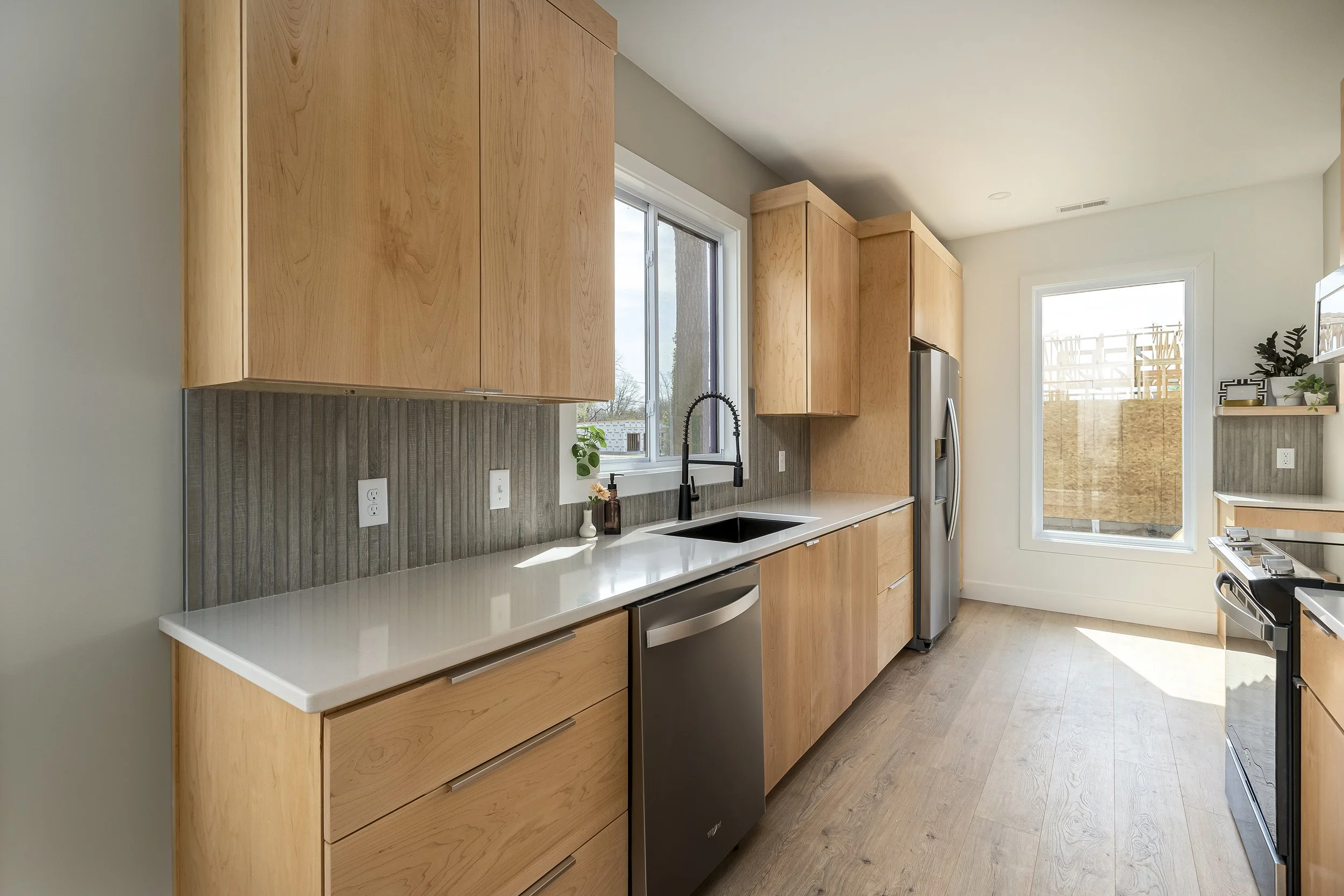 203SHolland-9.jpg